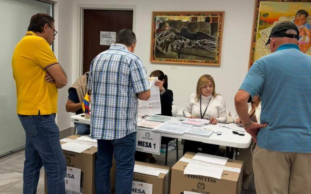 Elecciones en el exterior: colombianos en EE.UU. prefieren Centro Democrático y en Europa, Pacto Histórico