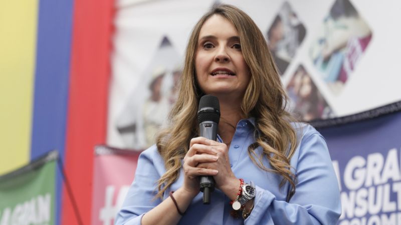 Paloma Valencia rechaza nuevas negociaciones de paz y apuesta por cárcel a grupos armados