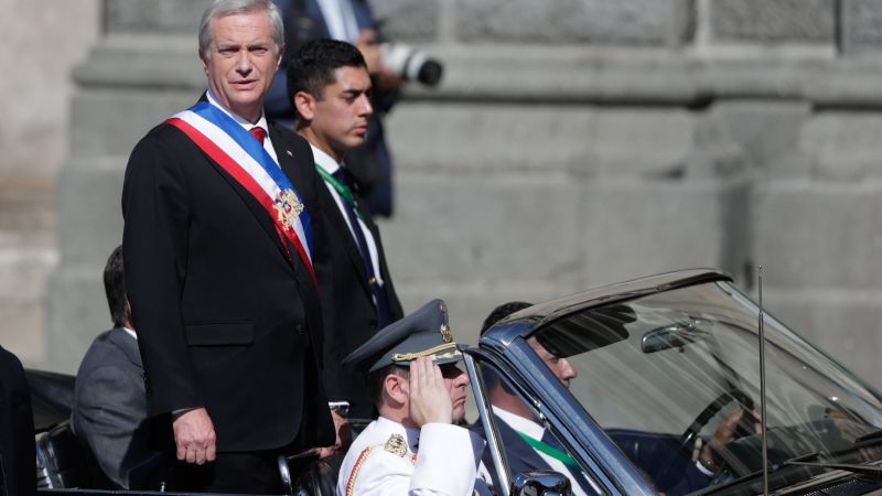 Chile anuncia muro y zanja para frenar la inmigración ilegal en la frontera norte