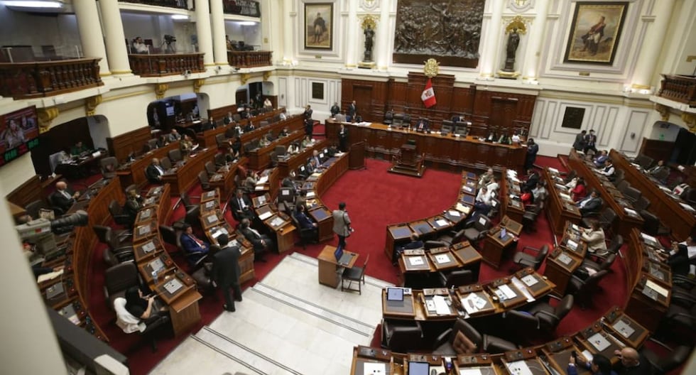 Subcomisión del Congreso aprueba informe contra Dina Boluarte por denuncia constitucional