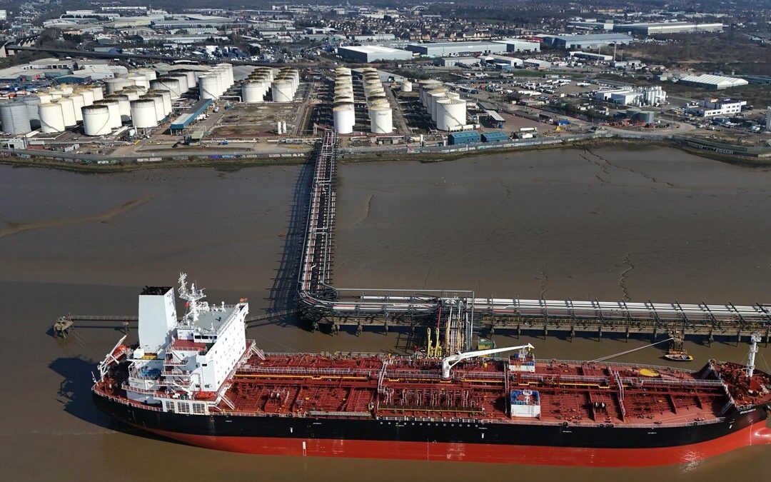 Más de 20 países coordinan para proteger la navegación en el Estrecho de Ormuz