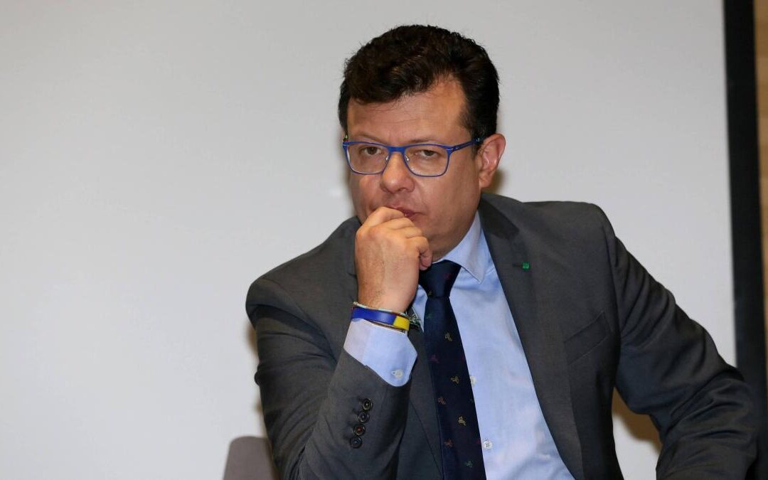 Abogada de Hollman Morris niega sanciones por denuncias de acoso en RTVC