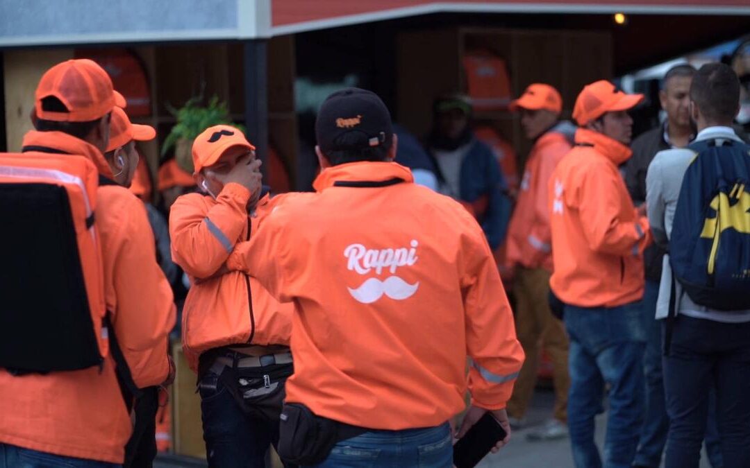 Gobierno propone decreto para regular domiciliarios de apps con cambios en salud y seguridad social