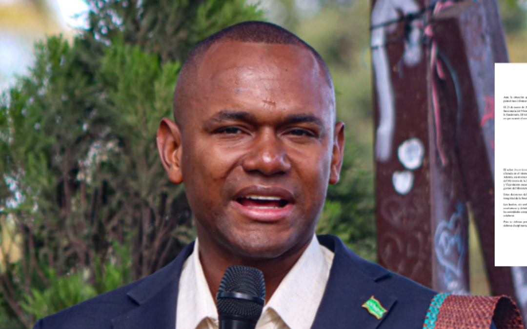 Acusan a exviceministro Acxan Duque de acoso sexual y renuncia a su cargo