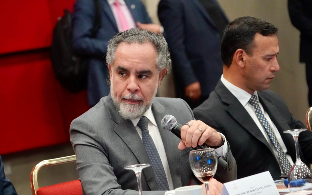 Ministro Benedetti retira protección a precandidatos perdedores y refuerza a ganadores