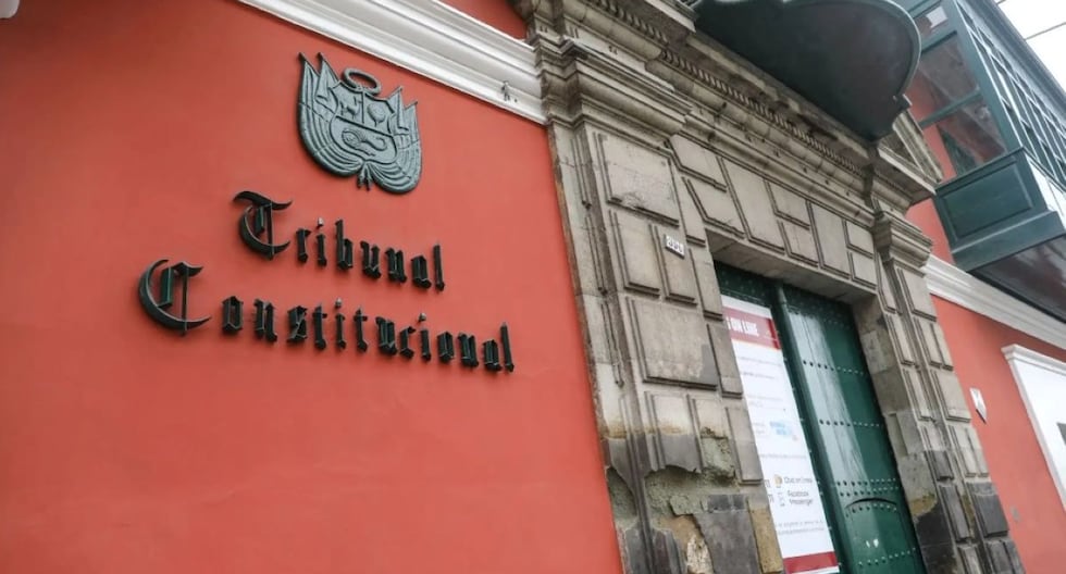 Proyecto busca reelección de magistrados del TC para mejorar seguridad jurídica