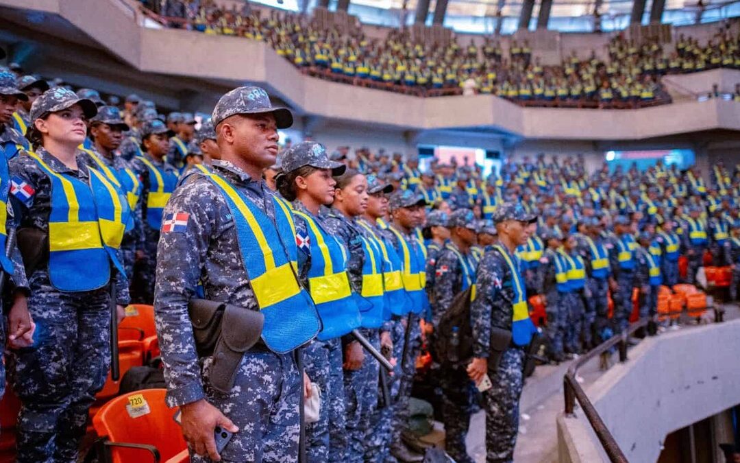 Policía Nacional refuerza seguridad con 35,000 agentes para Semana Santa