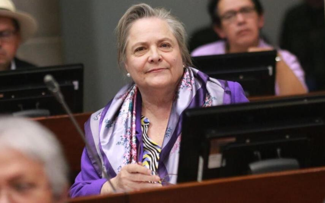 Clara López podría renunciar a presidencia para apoyar a Iván Cepeda