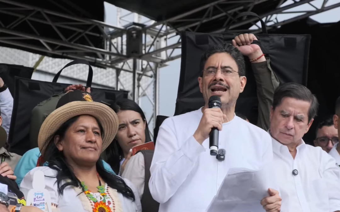 Iván Cepeda fortalece su campaña con apoyo de Clara López y Alianza Verde